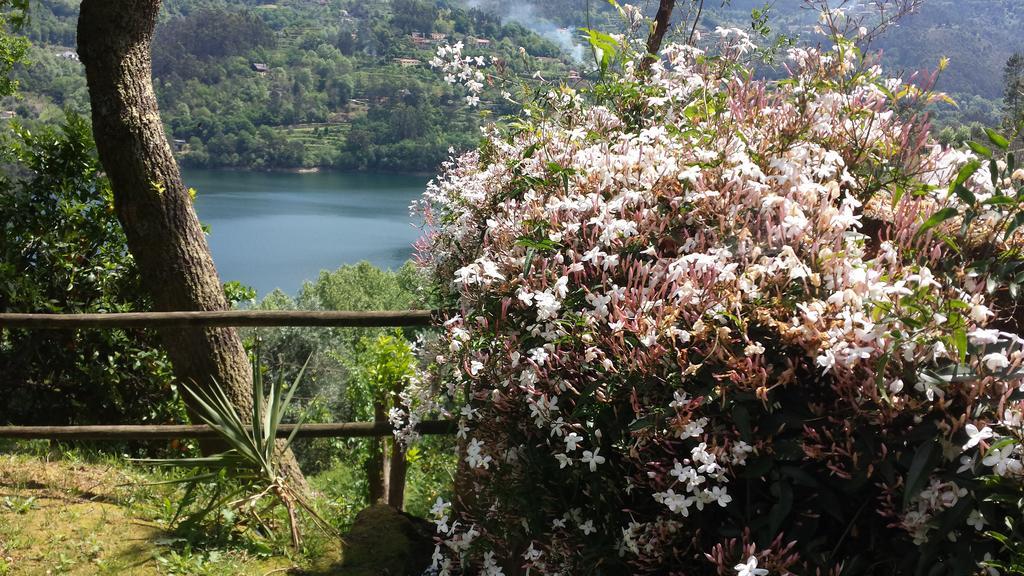 Casa Da Terra - Geres Villa Bagian luar foto